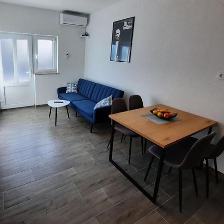 Apartman The Godfather Apartment มาคาร์สกา ภายนอก รูปภาพ