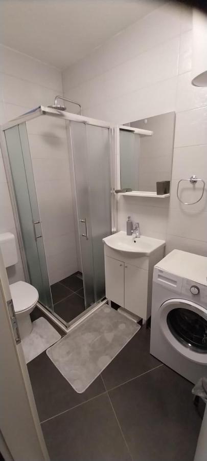 Apartman The Godfather Apartment มาคาร์สกา ภายนอก รูปภาพ